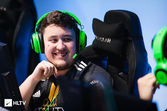 英雄联盟荣登史上最伟大游戏榜单的背后故事